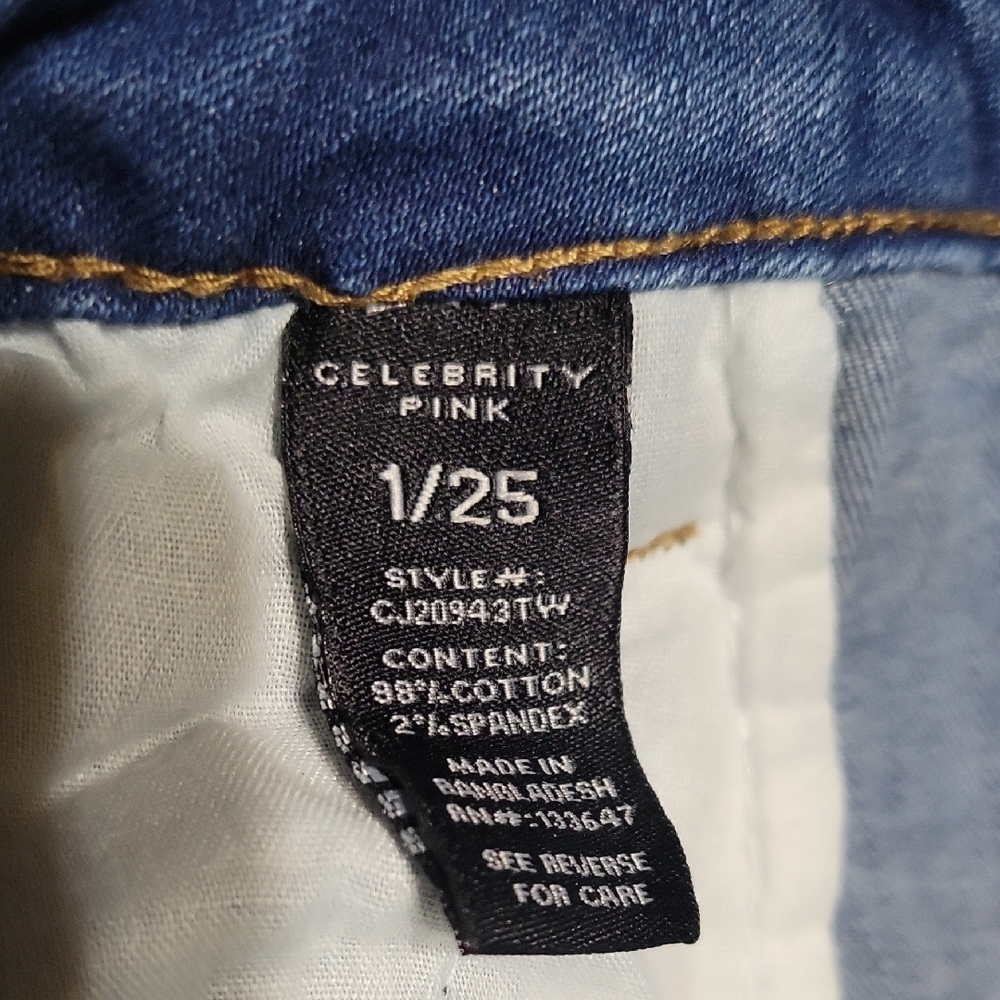 🌞Celebrity Pink Women's Distressed Blue Skinny Capris Size 1/25 - Picture 3 of 9